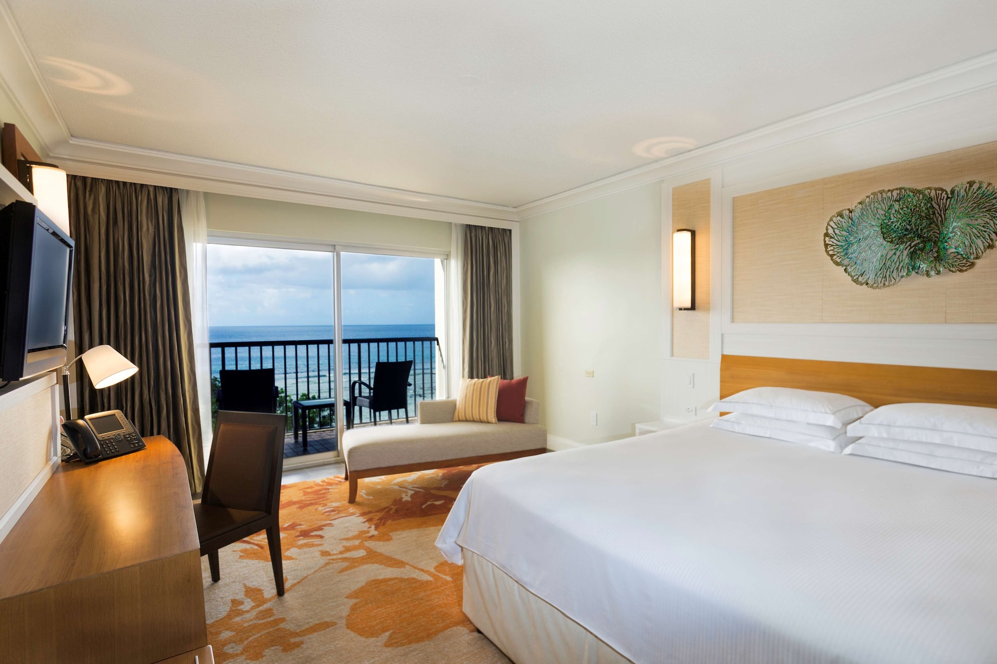 Ocean, King Bed, Lounge Access