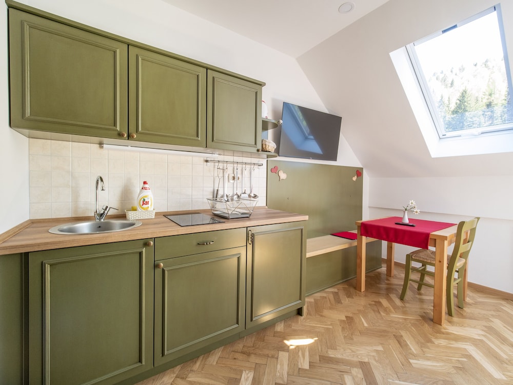 Apartment House Berghi Ii 10/48