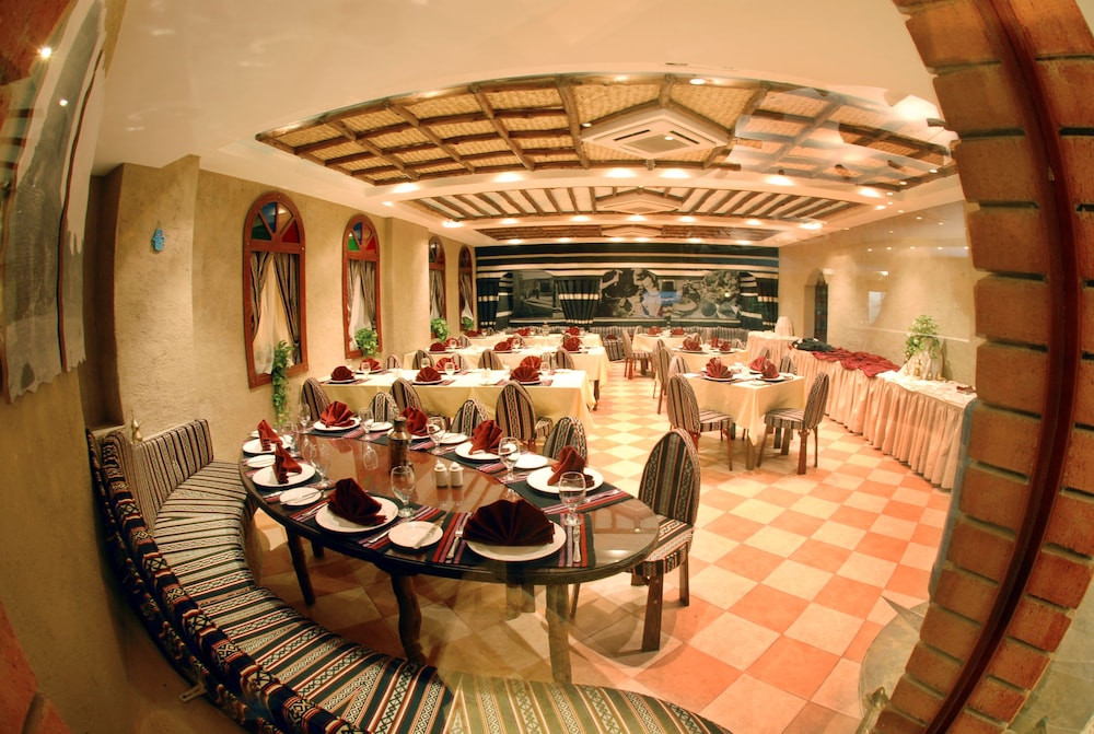 Al Liwan Suites Doha 55/67
