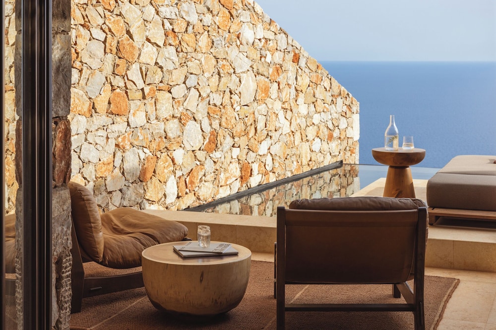 Gundari Folegandros 19/50