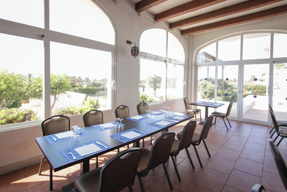 Ohtels Cabogata 38/50