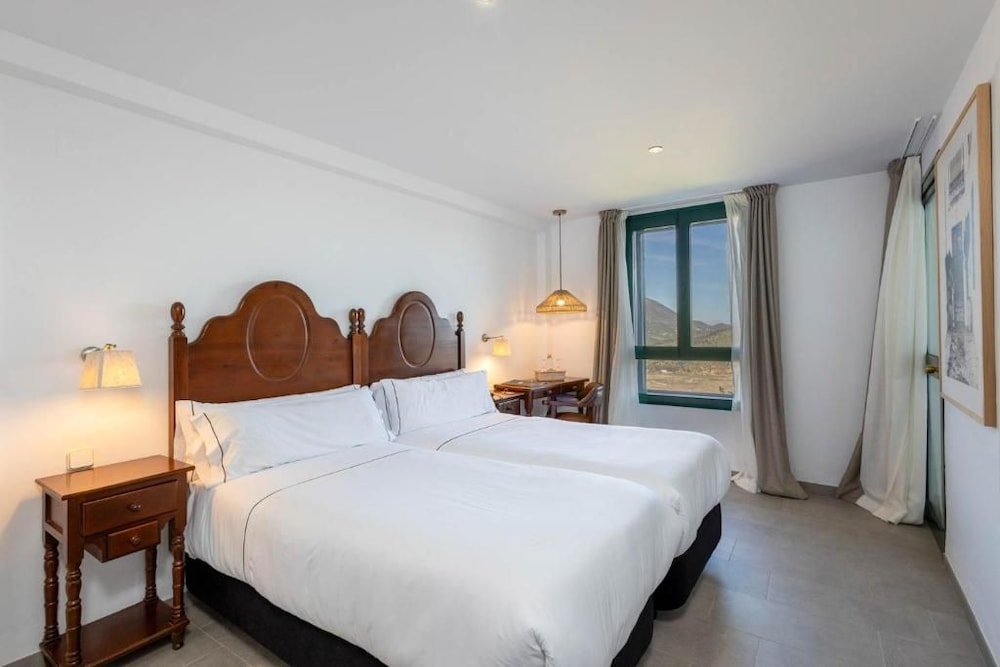 TUGASA Hotel Arco de la Villa 13/47