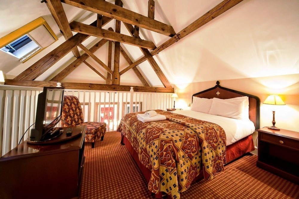 Brownsover Hall Hotel 32/63
