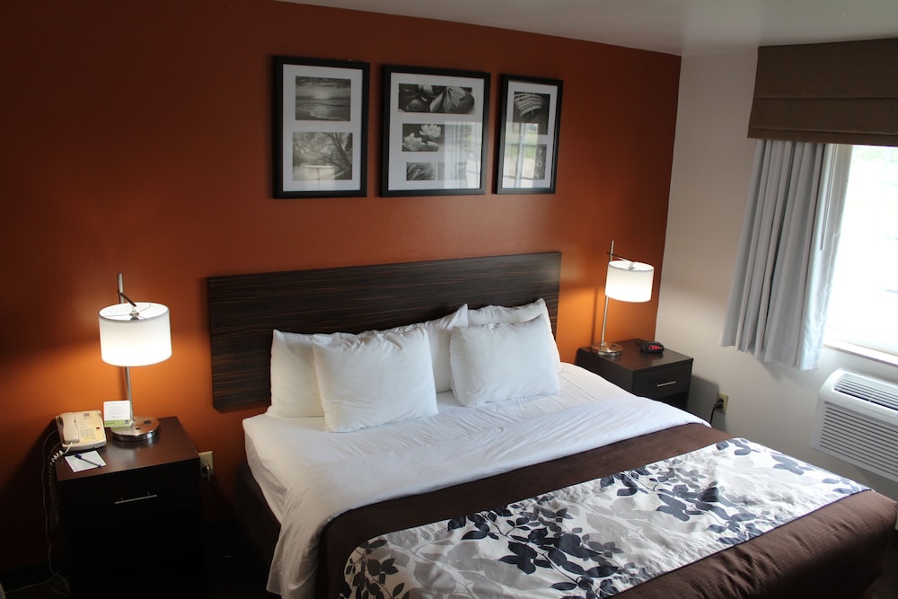 Sleep Inn & Suites North Liberty - Liberty City 10/43