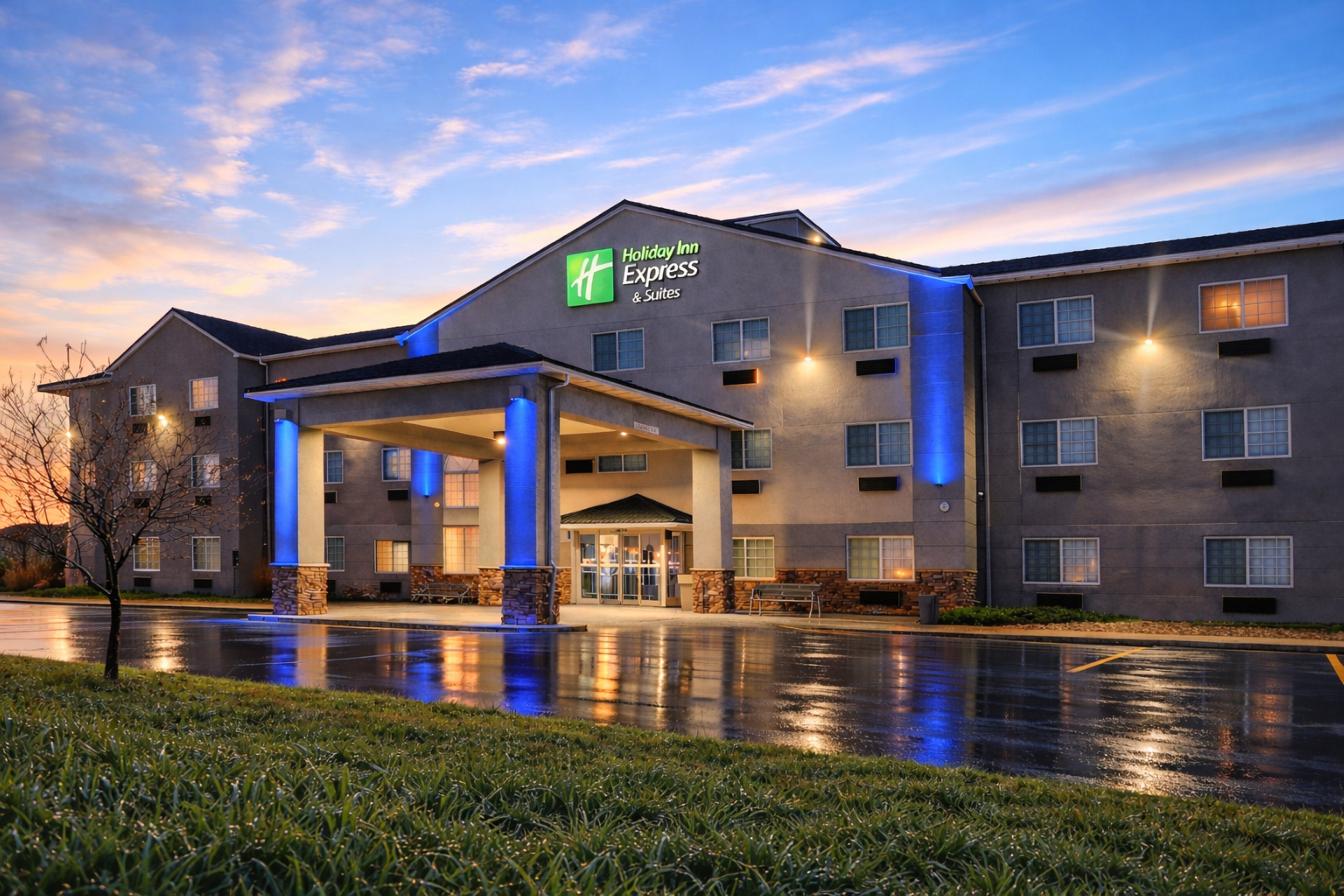 Holiday Inn Express & Suites Pierre-Fort Pierre 3/50