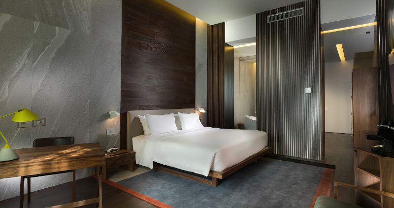 Suite, Duomo View
