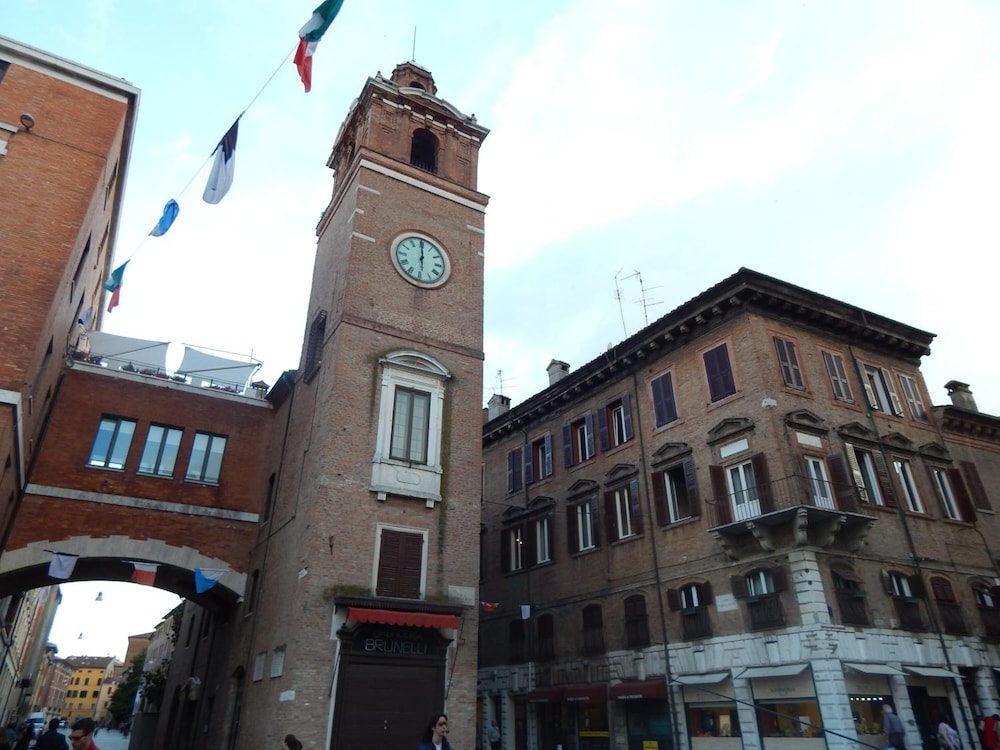 Hotel Nazionale 3/58