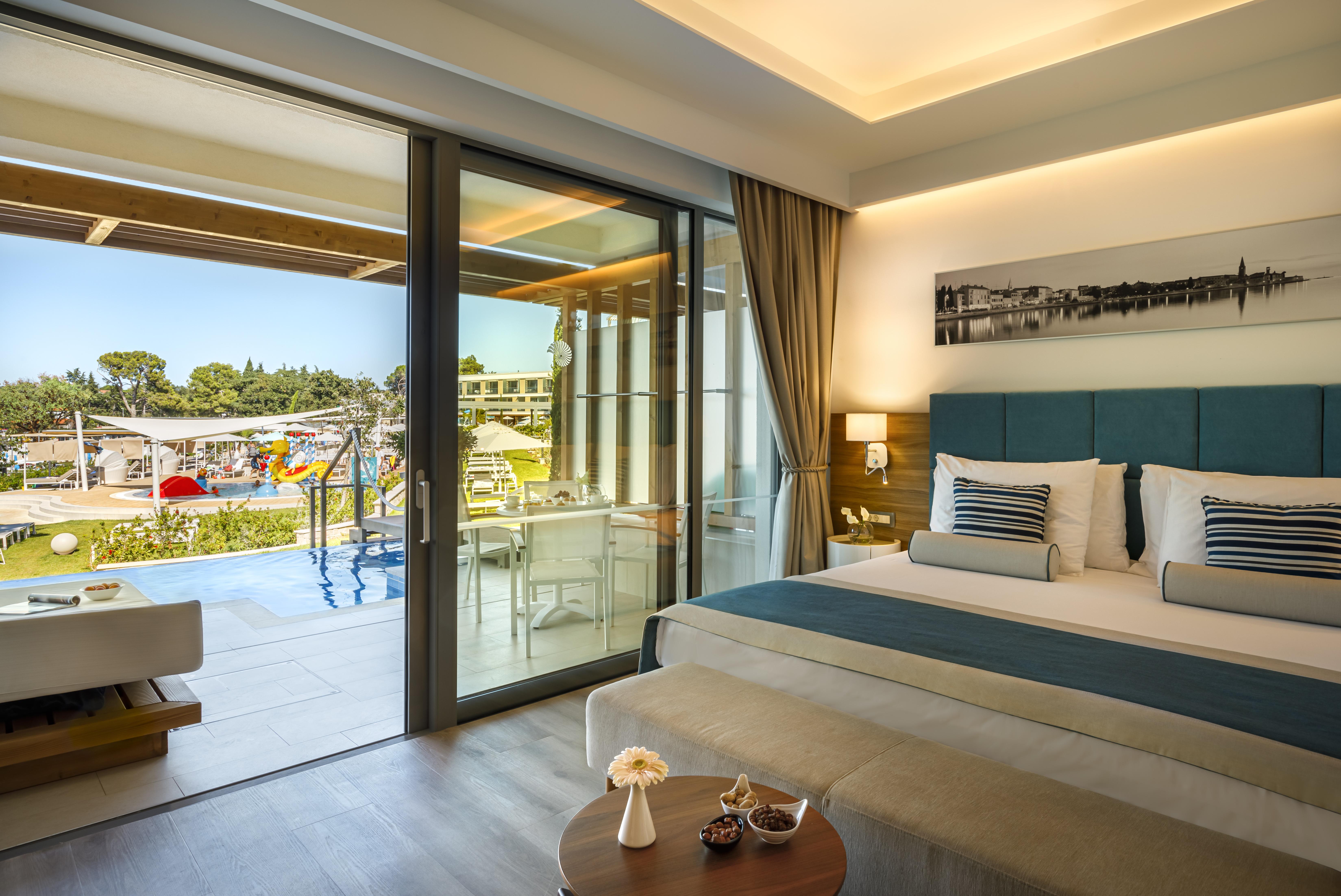 Family Suite, Sea View, Swim Up Poolterrace