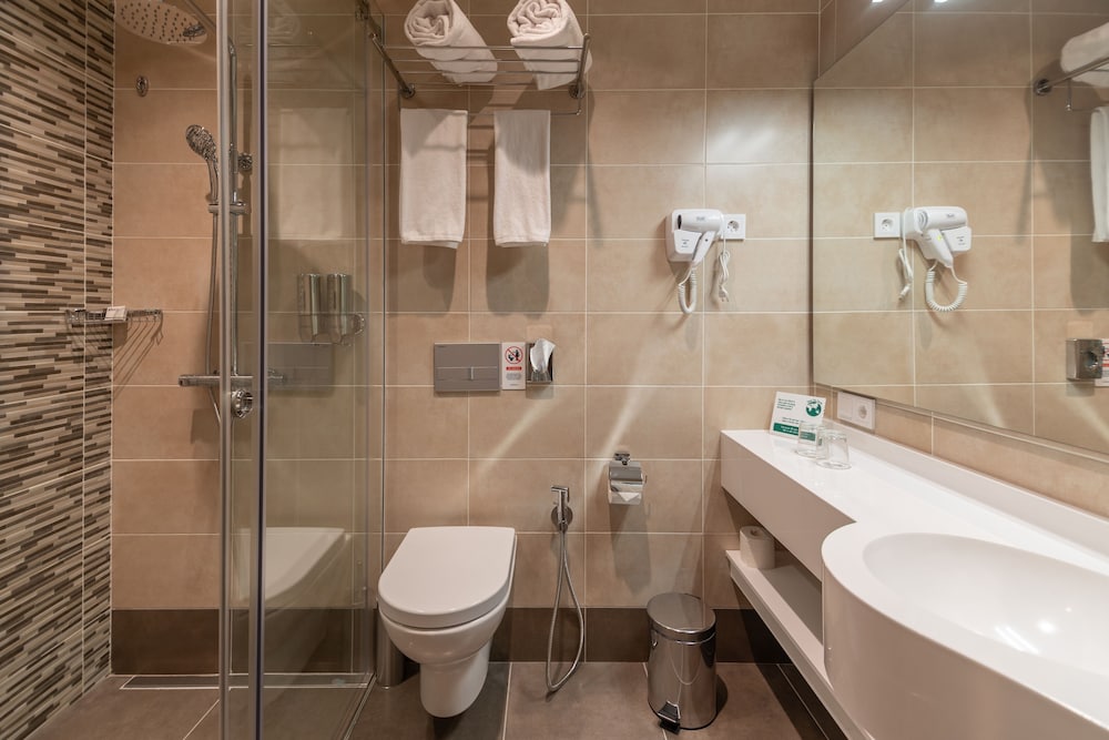 Hayasa Hotel Yerevan 62/68