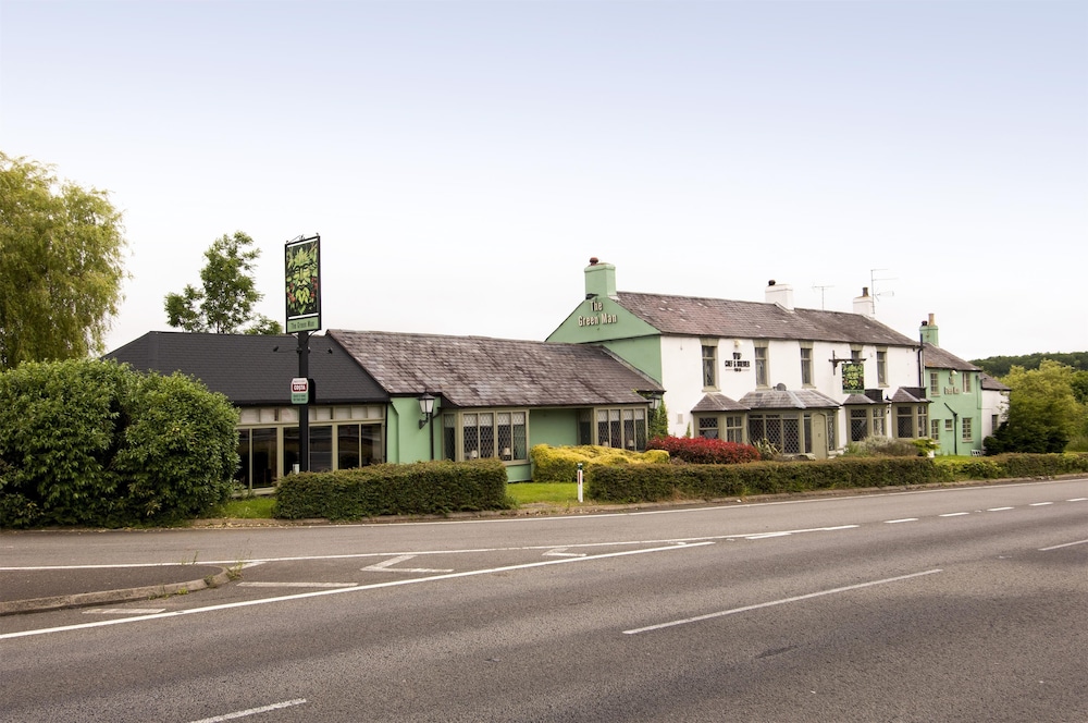Premier Inn Silverstone in BRACKLEY