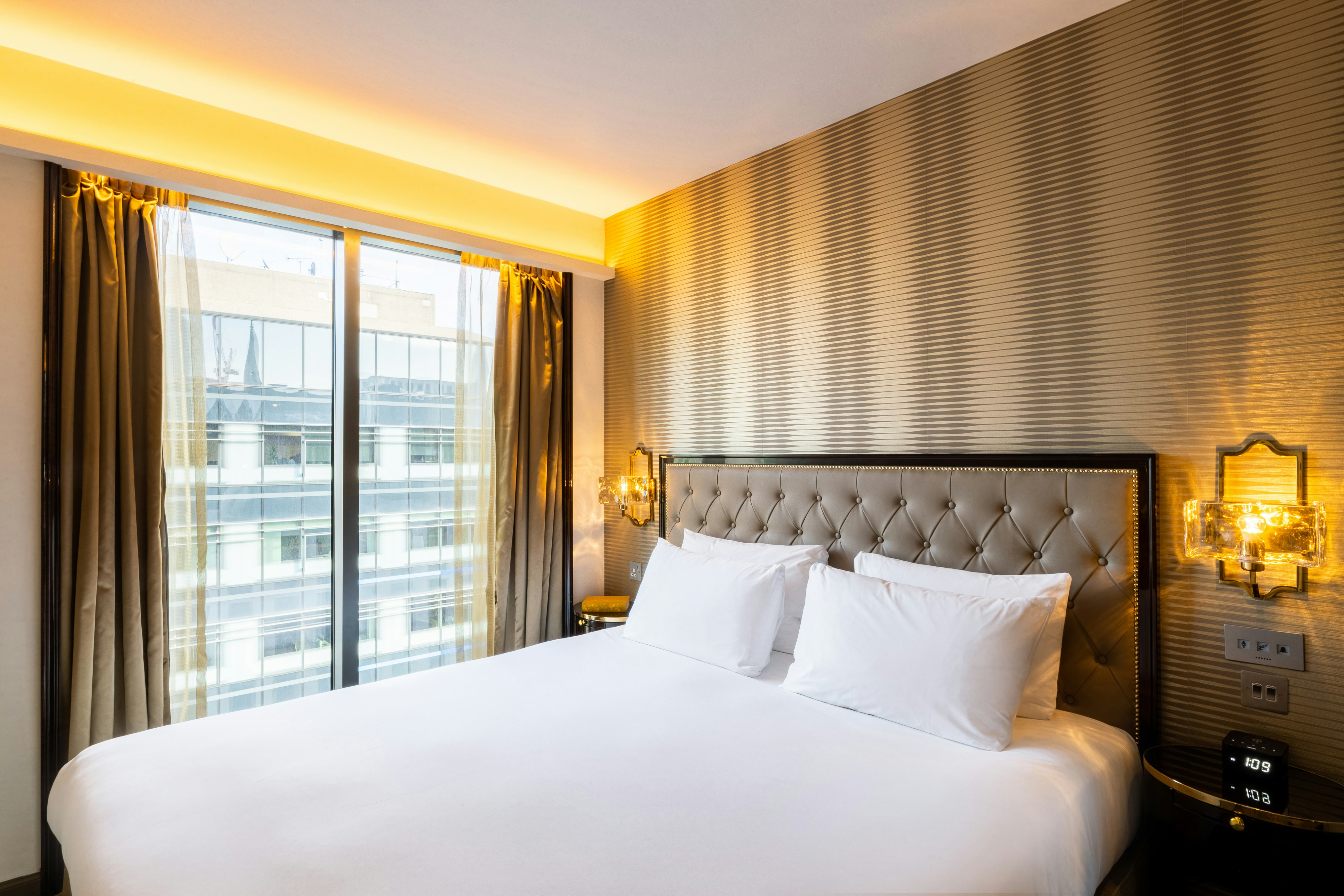 Leonardo Hotel London Aldgate - Formerly Hotel Saint 5/50