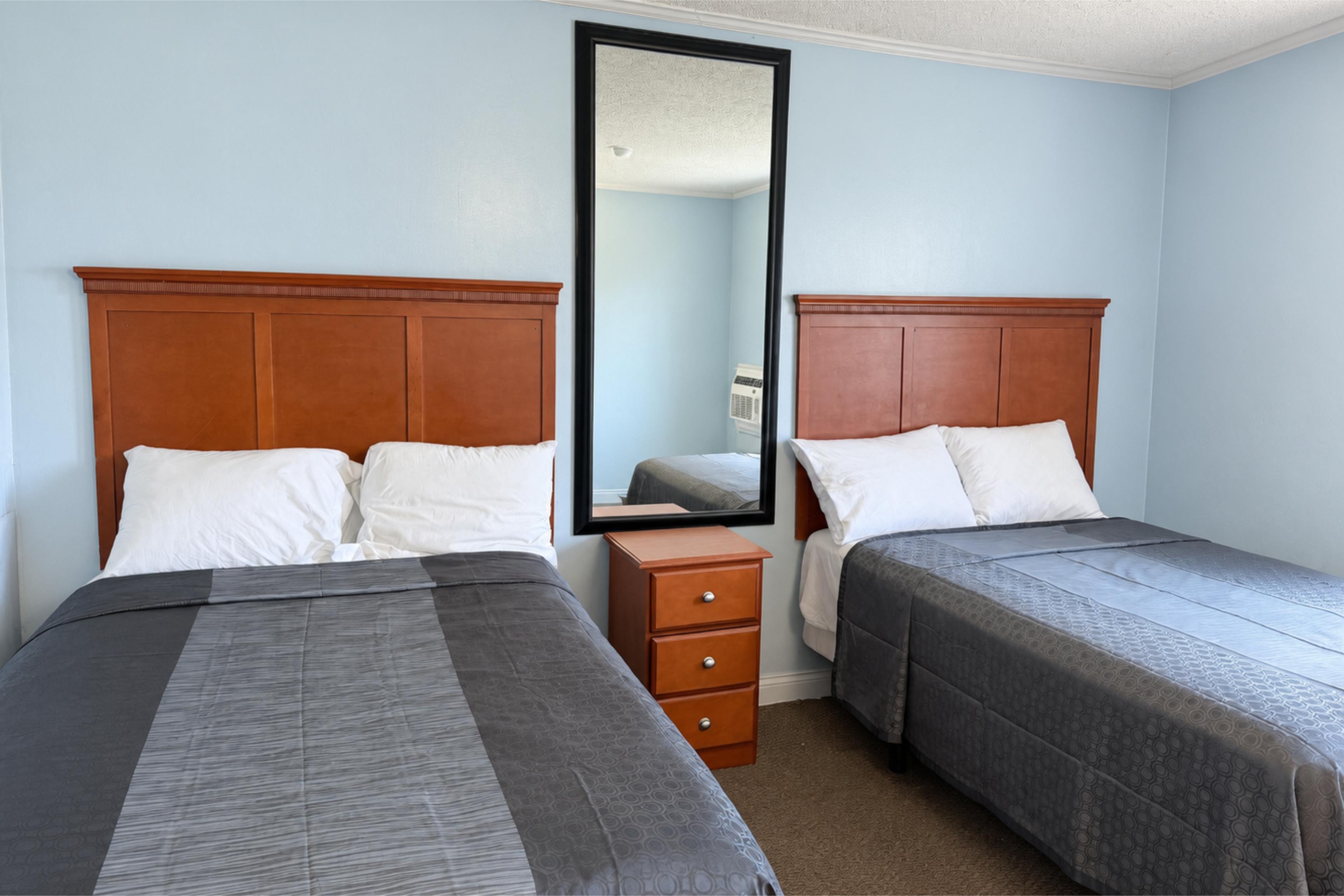 Room at OYO Central Inn, CENTRAL CITY - KY