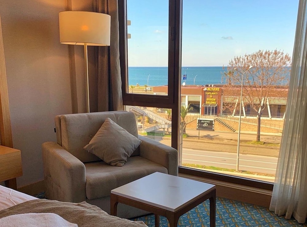 Blue Sea Hotel 34/47
