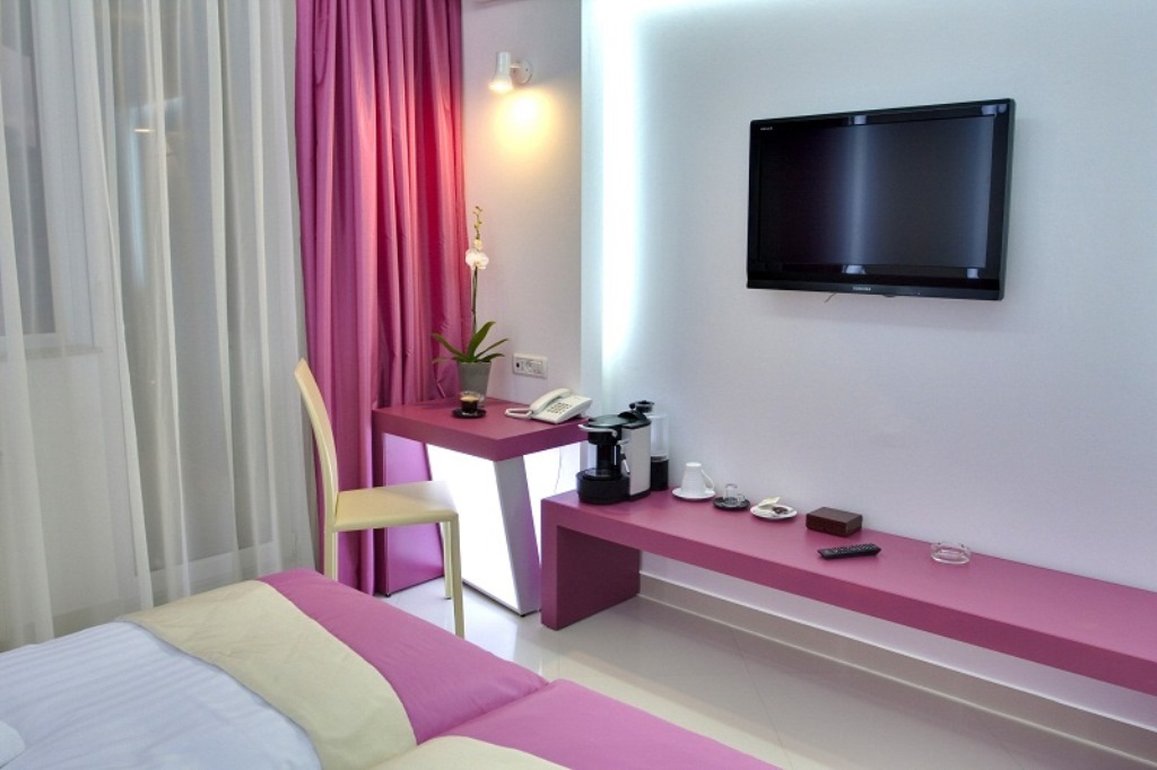 Christina Hotel 33/61