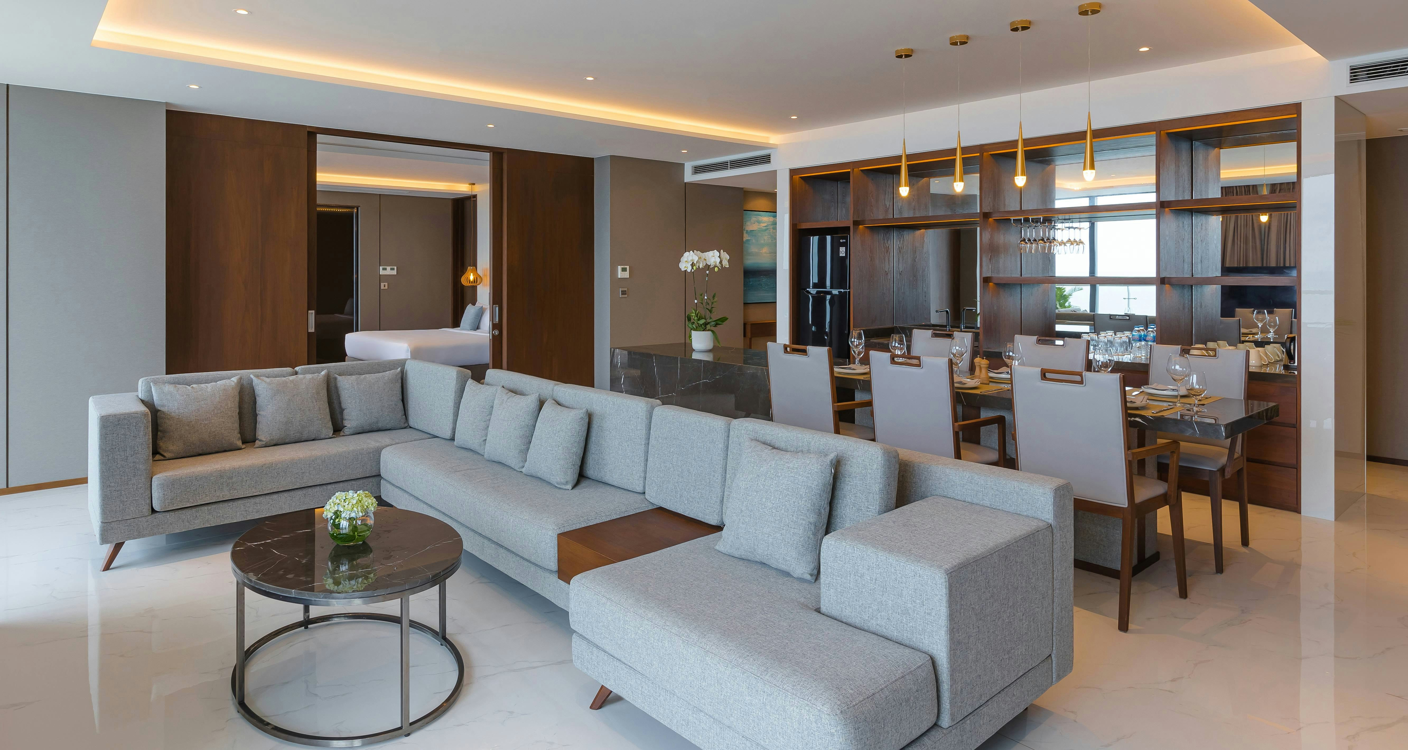 Prince Hotel Da Nang 49/75