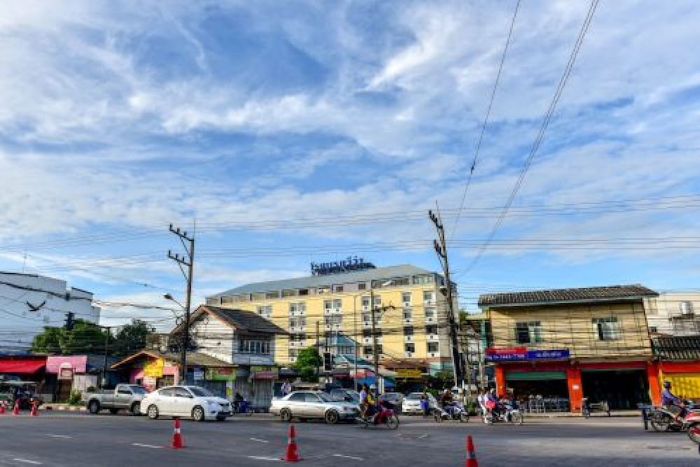 Viva Hotel Songkhla 4/66
