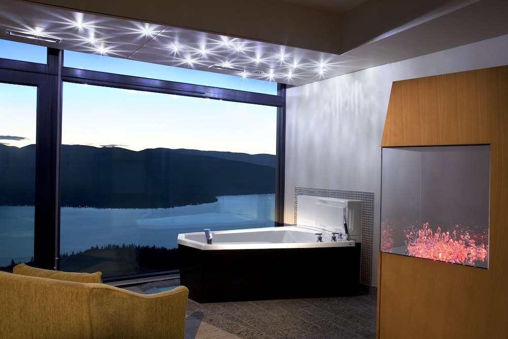Sparkling Hill Wellness Resort And Spa 19/32