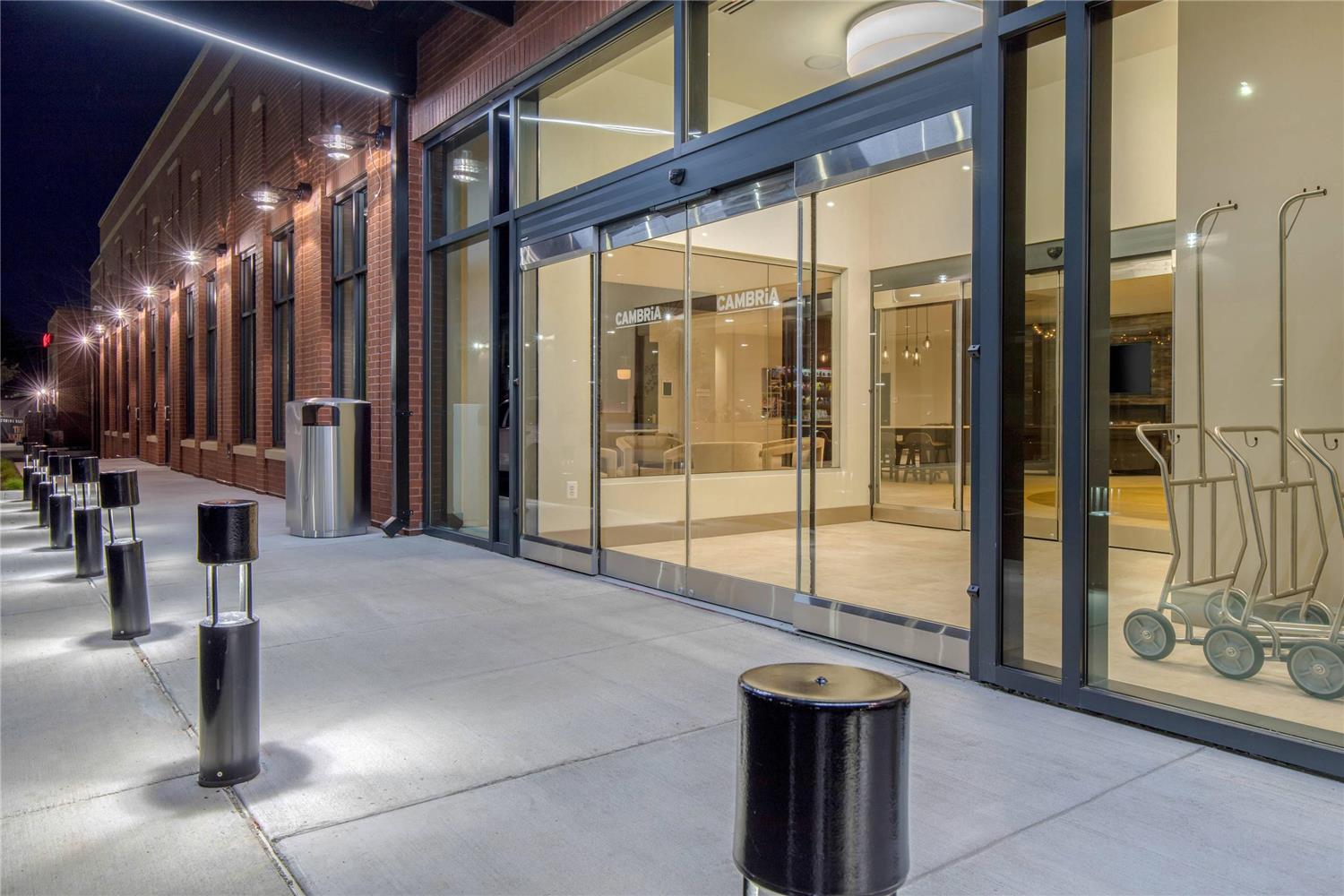 Cambria Hotel College Park 20/24