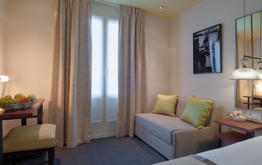 Hotel Marais Bastille 27/49