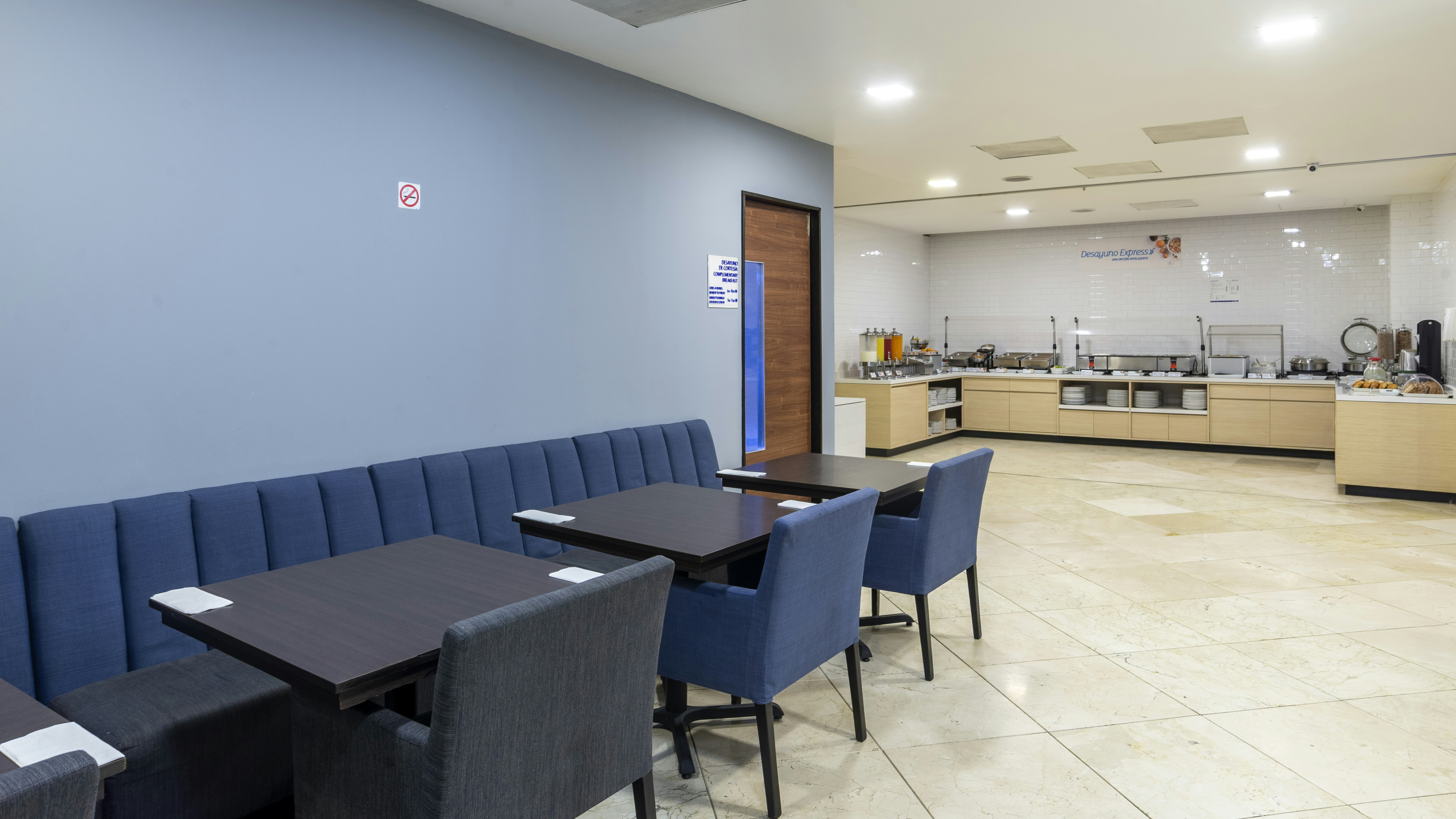 Holiday Inn Express Mexico Santa Fe 39/50