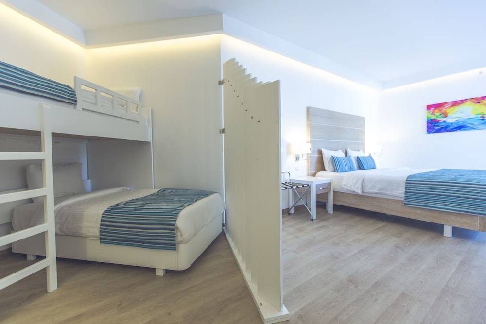 Garcia Resort and Spa 24/63