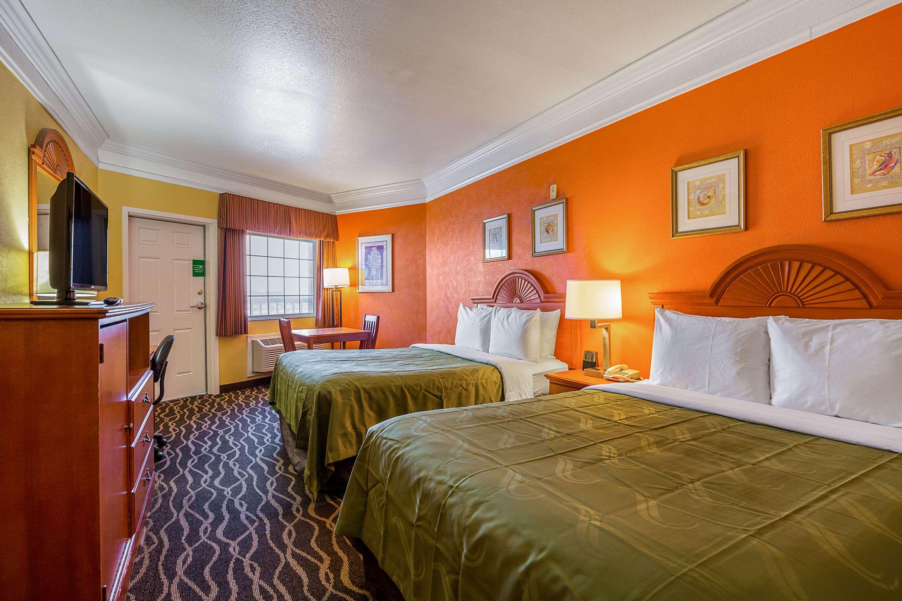 ROOM, 2 QUEEN BEDS