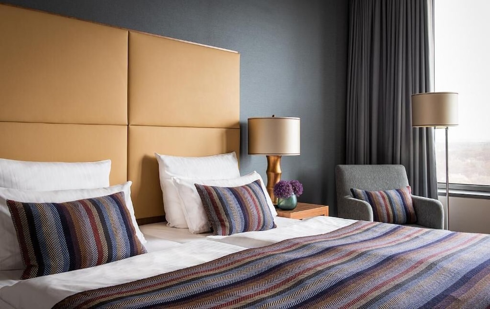 غرفة بريميوم بسريرين منفصلين، Ameron Koln Hotel Regent 5/8
