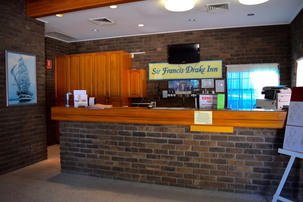 Sir Francis Drake Inn 9/69