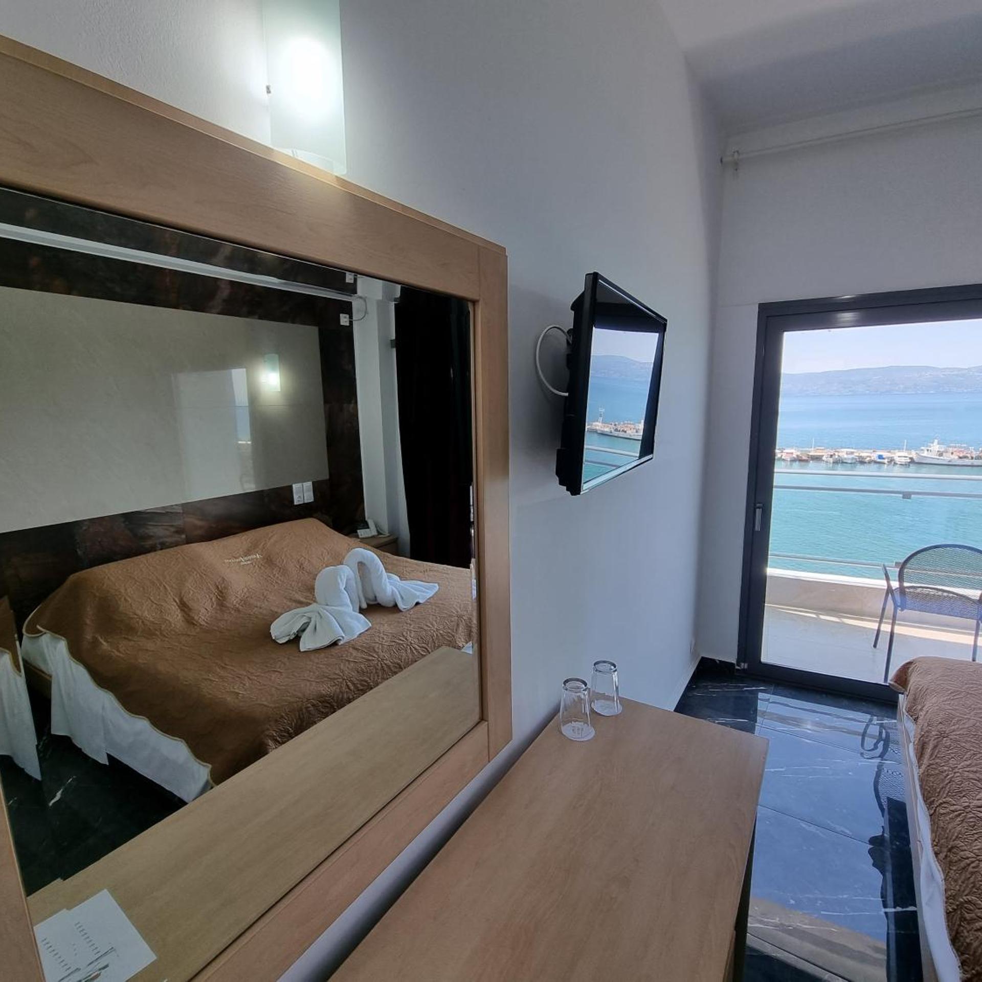 Room at Porto Evia Mare Boutique Hotel, Amarinthos
