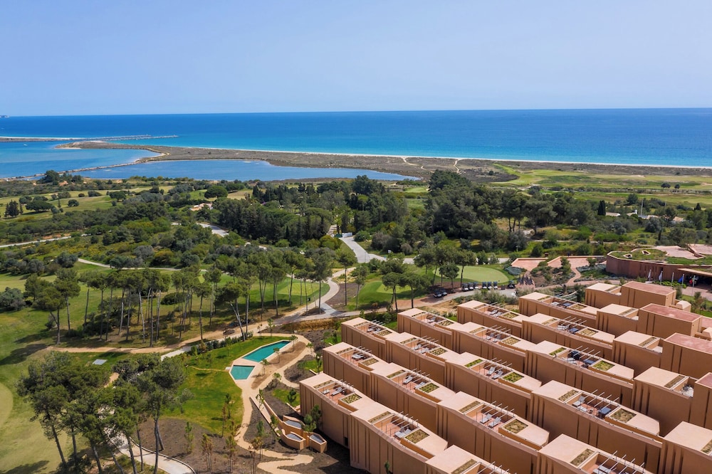 Palmares Signature Apartments 6/56
