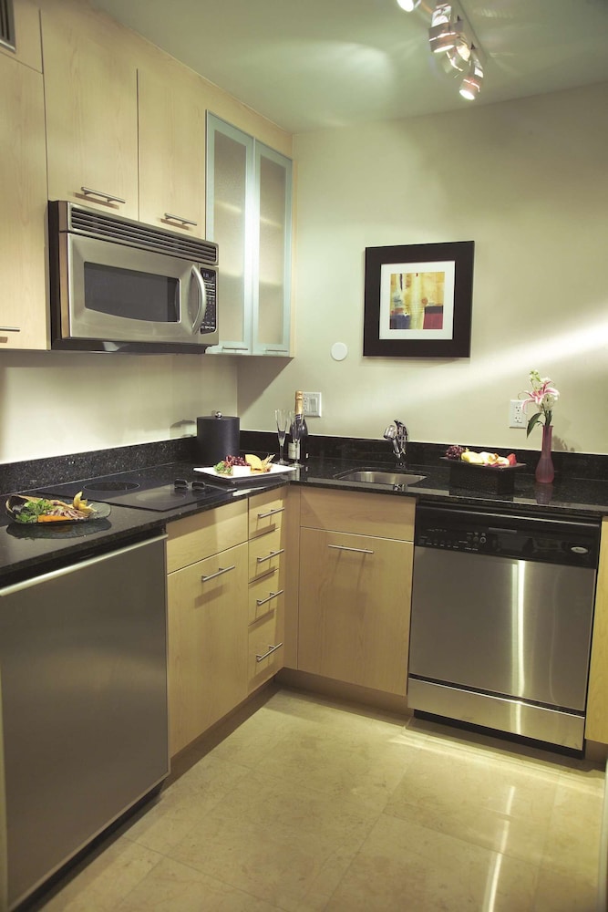 GALLERYone - a DoubleTree Suites by Hilton Hotel 14/81
