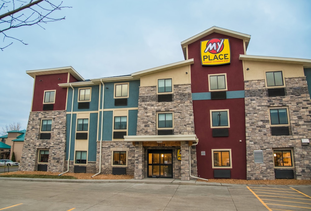 My Place Hotel-Ankeny/Des Moines , IA 3/37