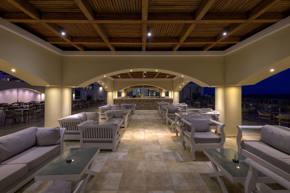 La Marquise Luxury Resort Complex 53/71