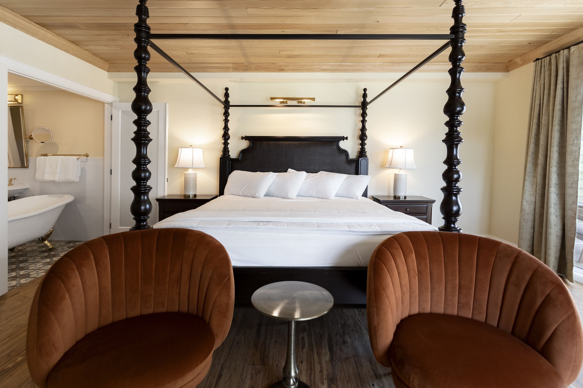 Luxury, King Bed, Ocean View, Adult Only، Grassy Flats Resort & Beach Club (ex Casa Del Sol Beach Resort) 2/9