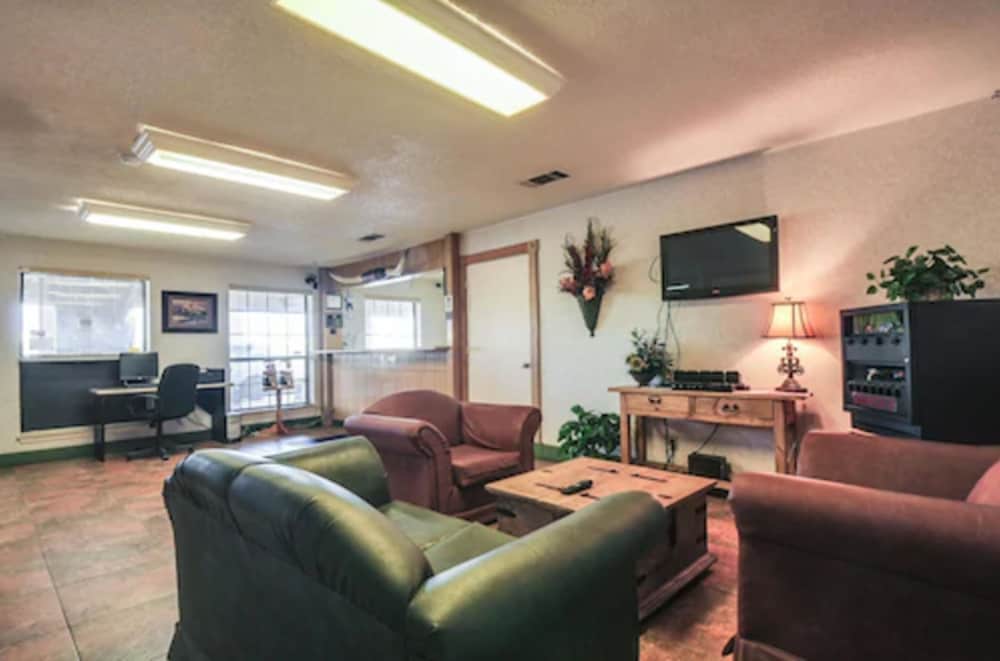 Americas Best Value Inn Midlothian Cedar Hill 21/31