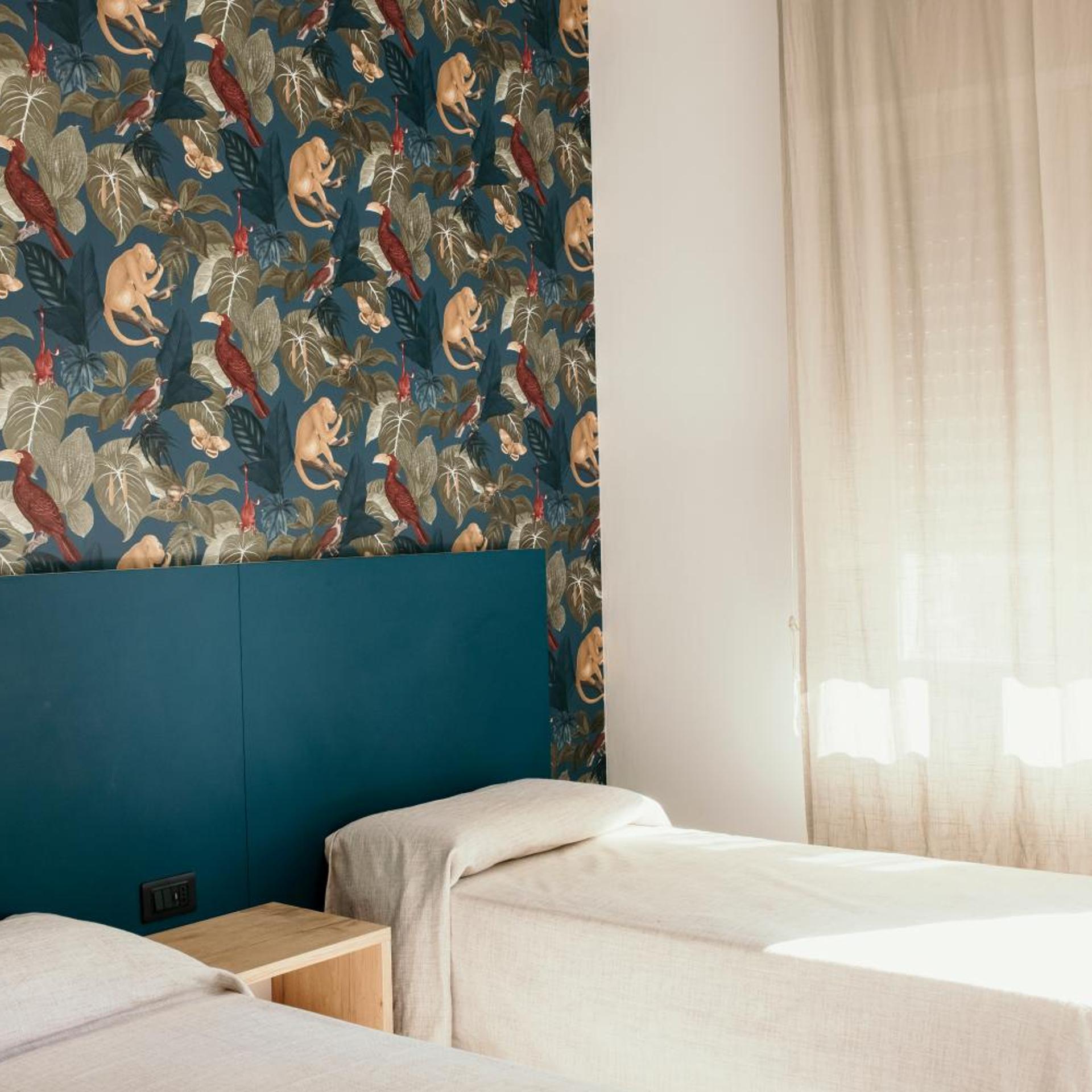 Room, Triple, Annex