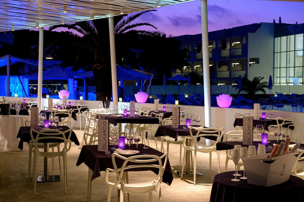 Blanco Hotel Formentera 44/53