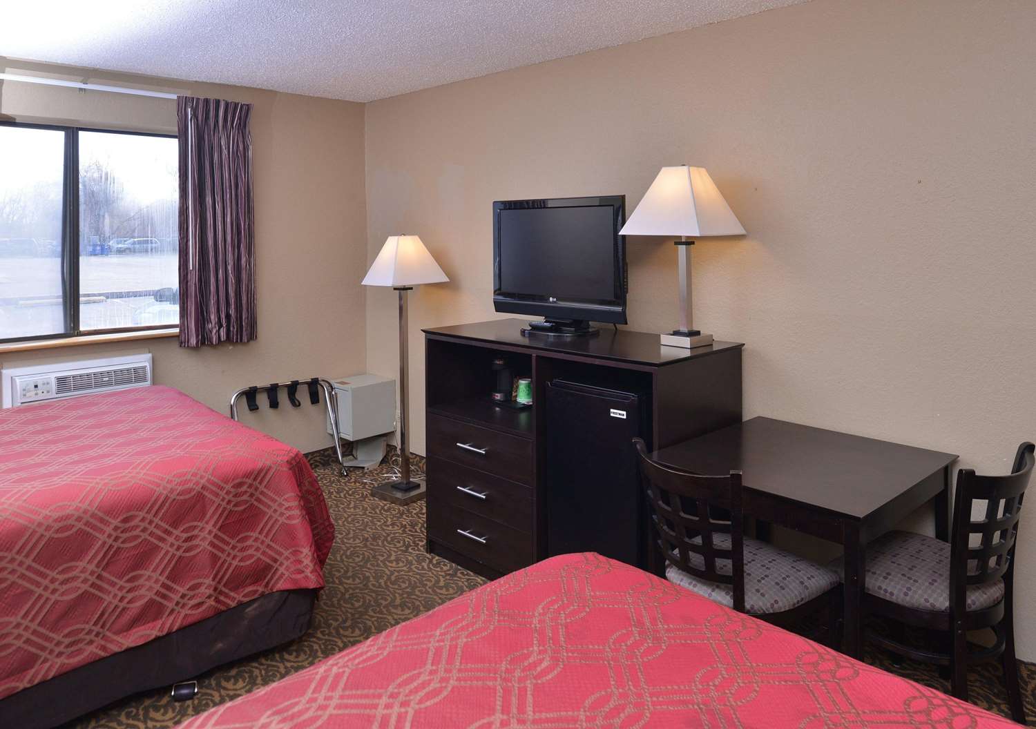 Days Inn by Wyndham Waukegan 16/17