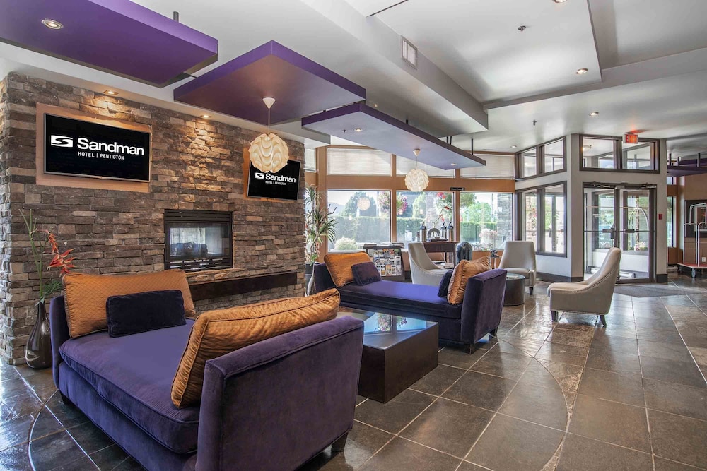 Sandman Hotel Penticton 33/49