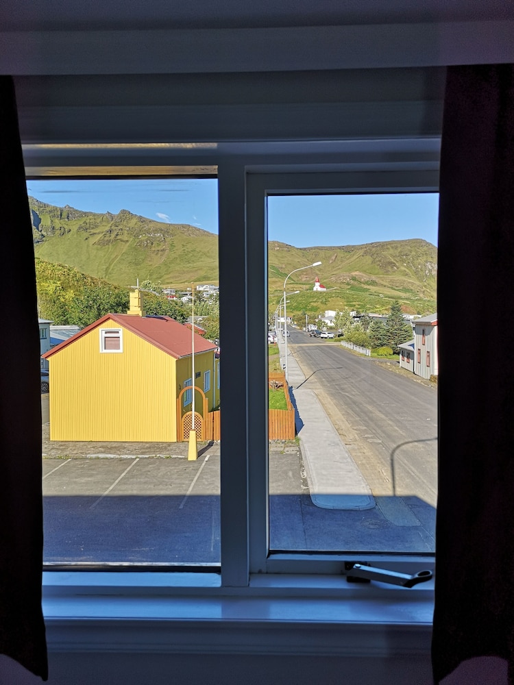 Puffin Hotel Vik 27/33