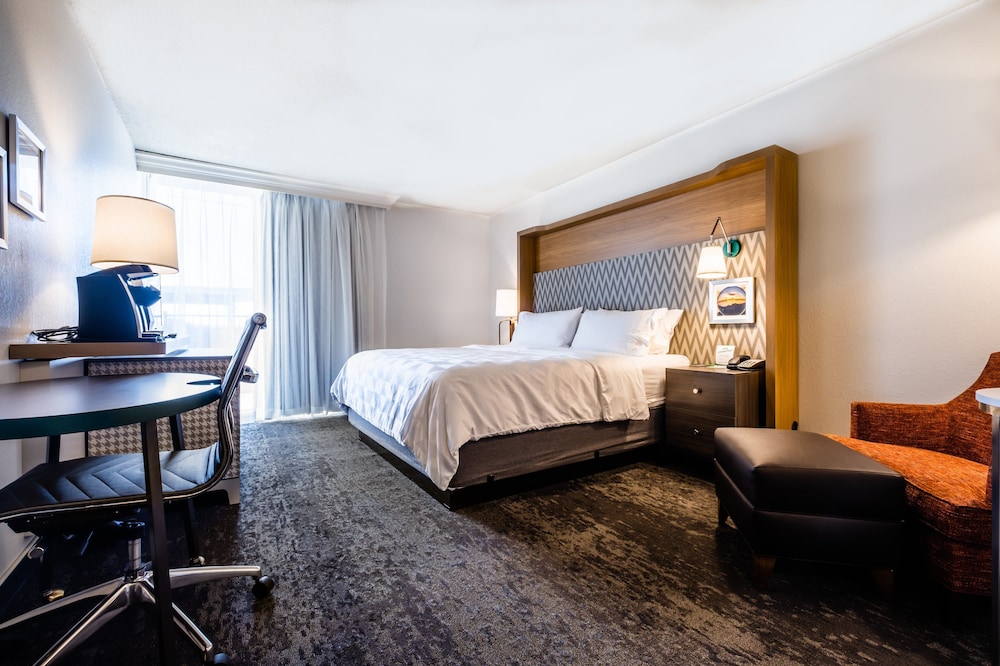 Holiday Inn Grand Haven-Spring Lake, an IHG Hotel 11/52