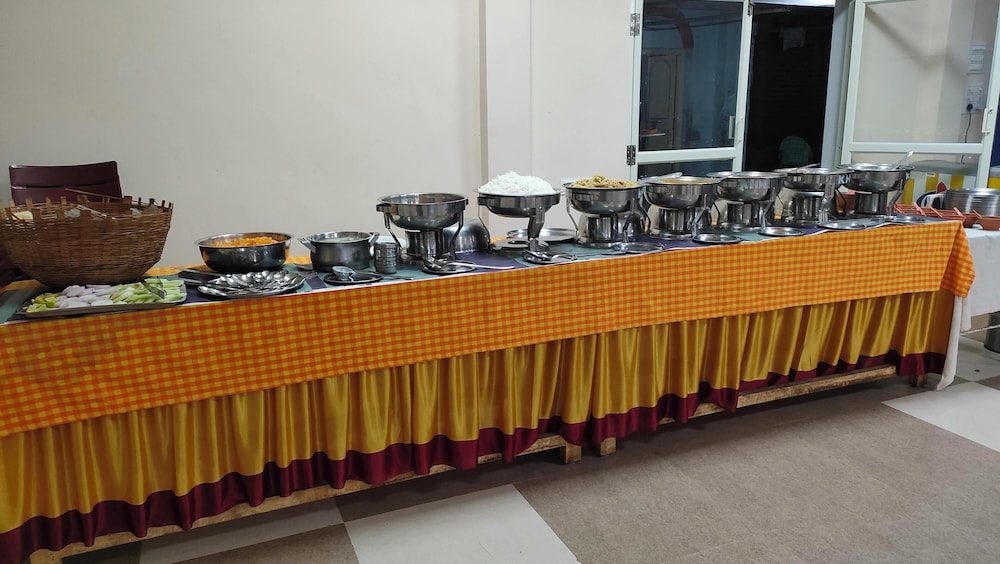 KISHKINDA HERITAGE RESORT 30/50