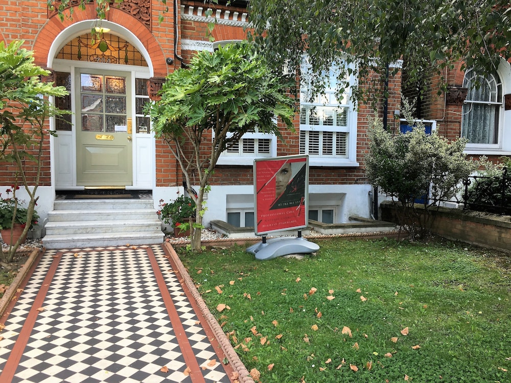 Balham Lodge Guest House 24/29