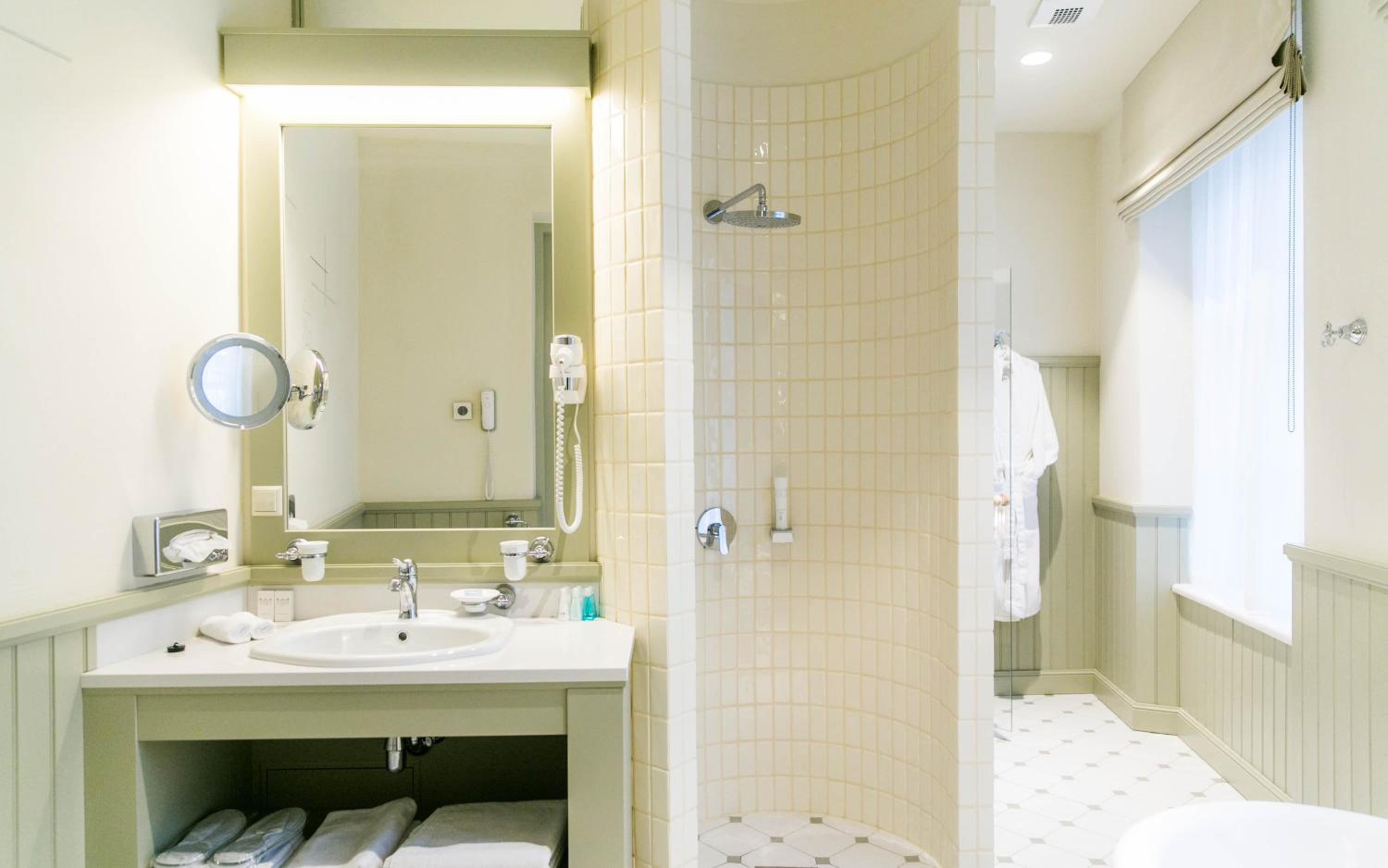 Suite, Sauna
