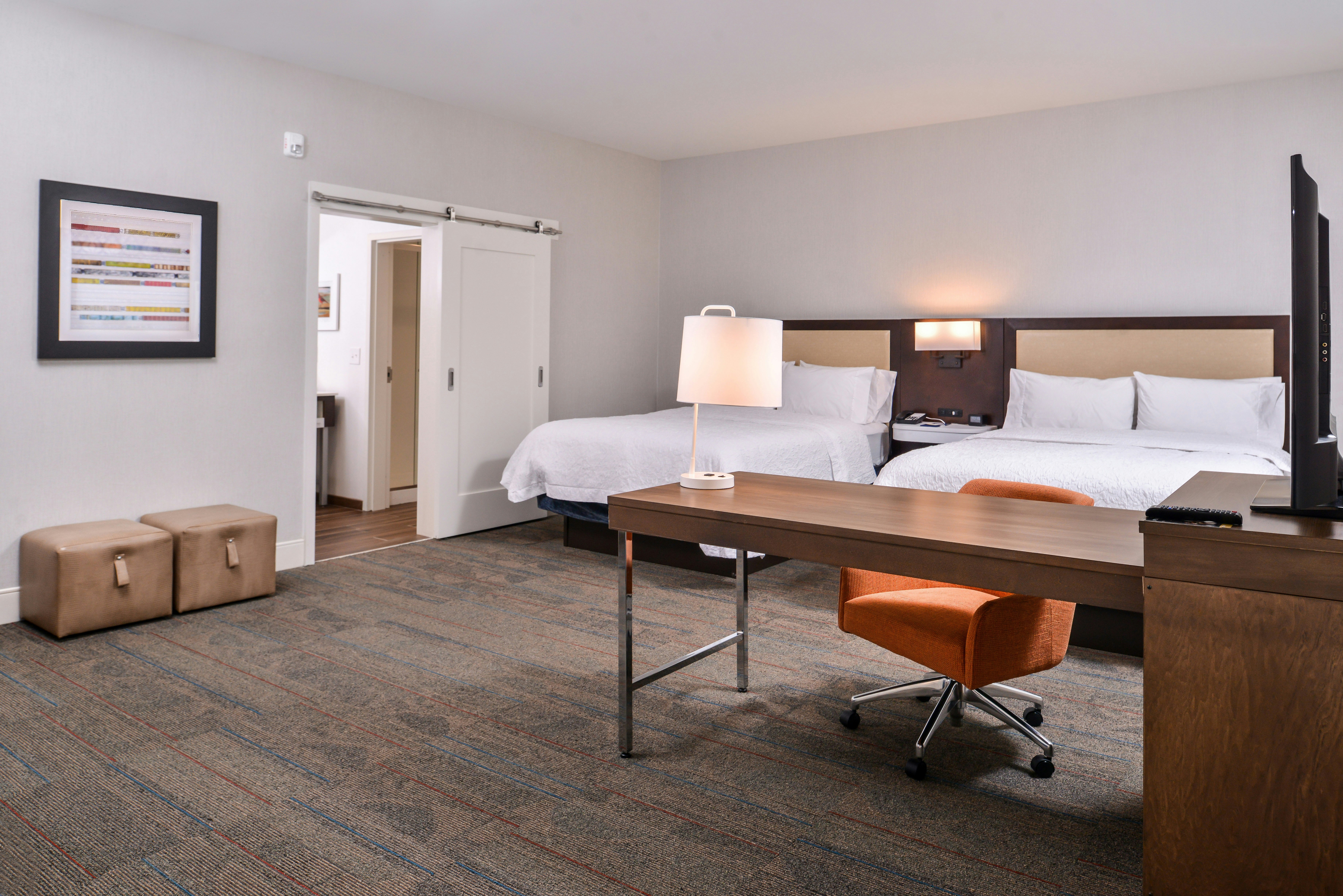 استوديو بسريرين كوين لذوي الإعاقة، Hampton Inn Benson Nc 2/4