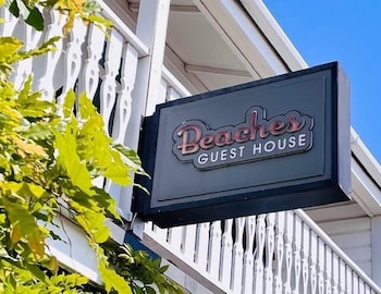 The Beaches Guest house - Adults Only 3/41