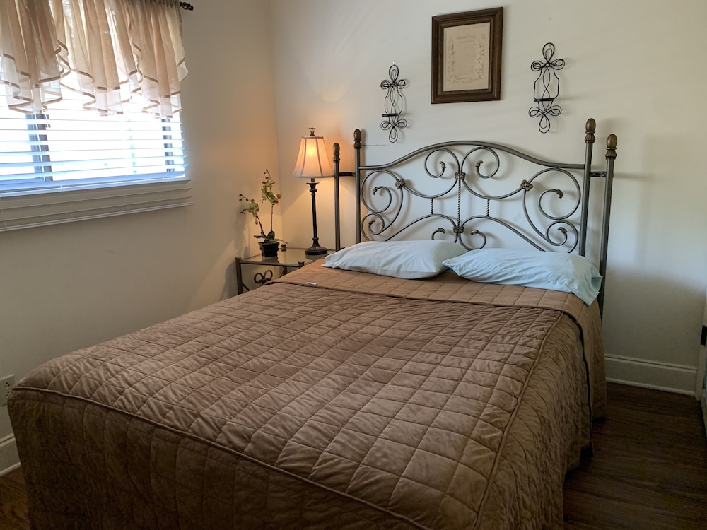 2 BEDROOMS, CONDO