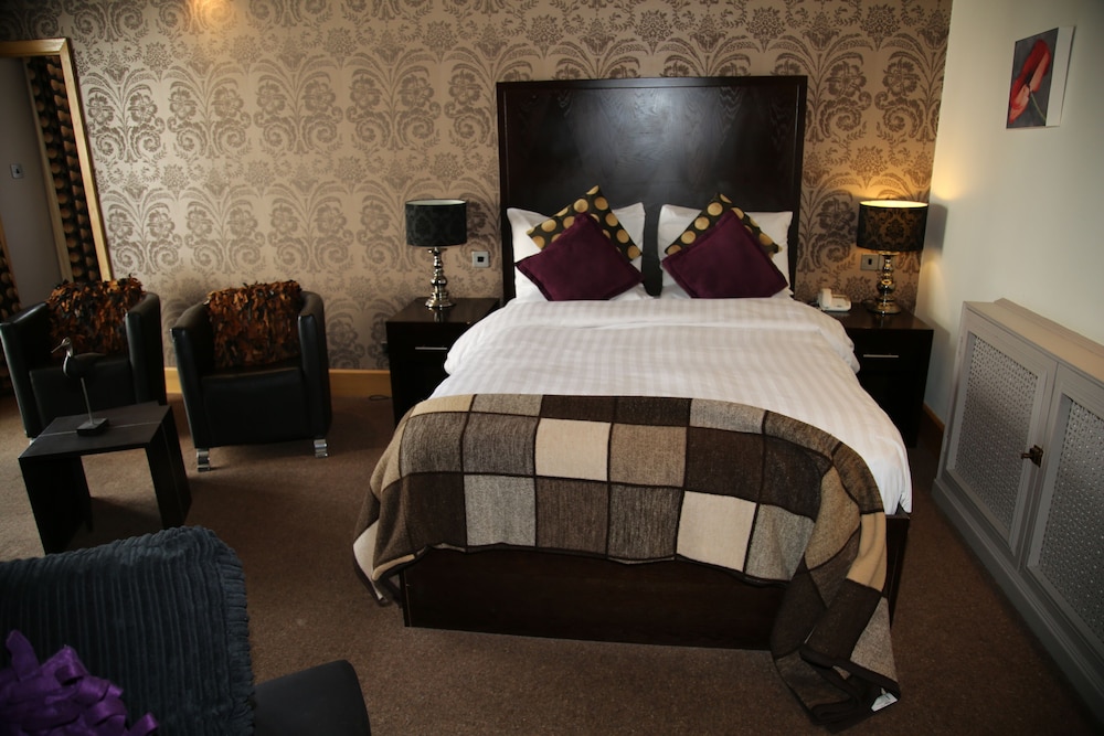 Inn On The Prom 20/42