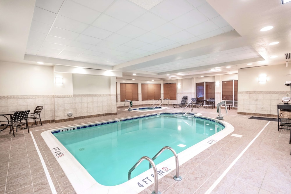 Hilton Garden Inn Richmond Airport 3/45