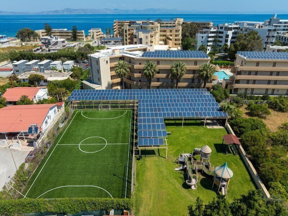 Sun Beach Resort 56/78